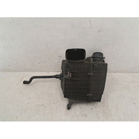 air filter compl. for VOLKSWAGEN Polo (6r) 1.2 TDI DPF Ber 5p/d/1199cc 6r0129601g air filter compl. for VOLKSWAGEN Polo (6r) 1.2 TDI DPF Ber 5p/d/1199cc 6r0129601g