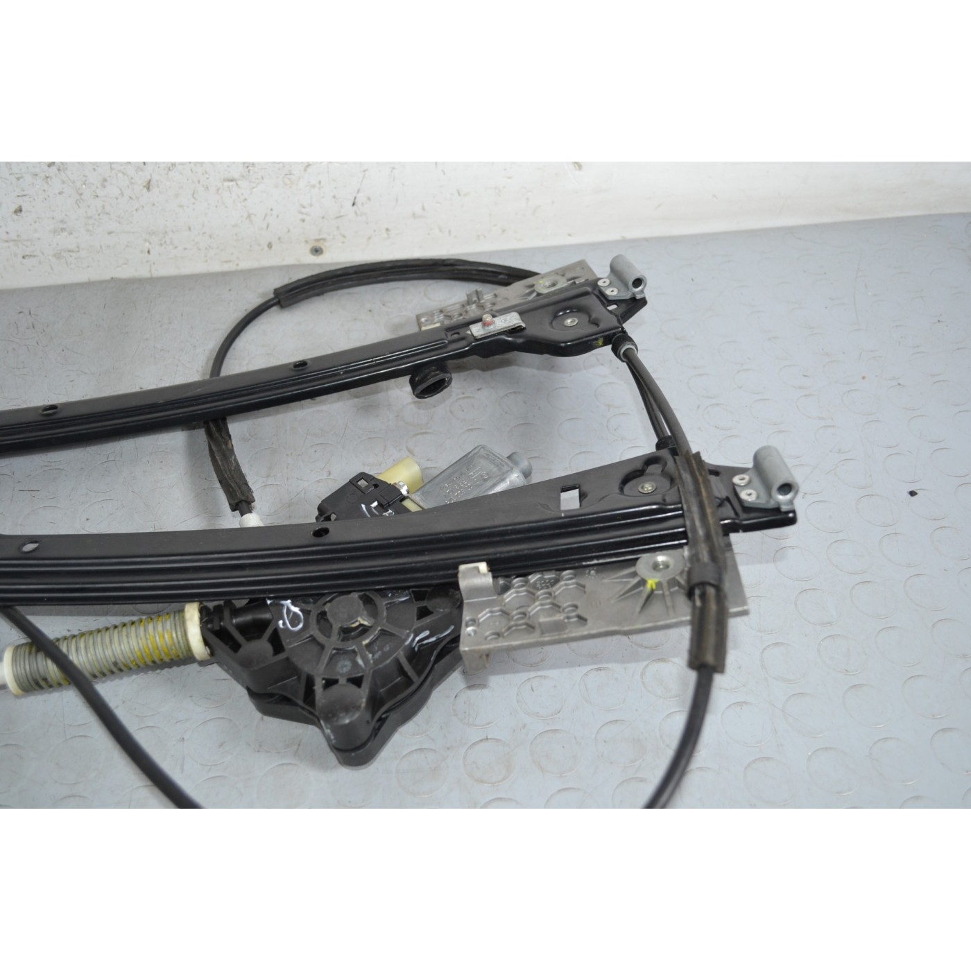 right front window lift machine right front window lift machine