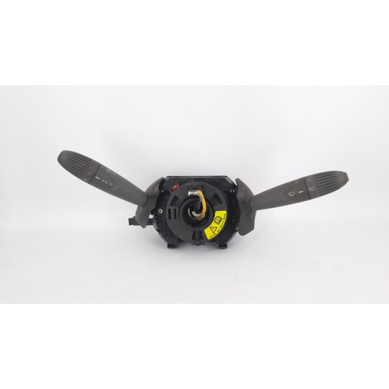 palancas del volante para FIAT Panda (3u) 1.2 (51 KW) BER. 5P/B/1242CC 735444632 palancas del volante para FIAT Panda (3u) 1.2 (51 KW) BER. 5P/B/1242CC 735444632