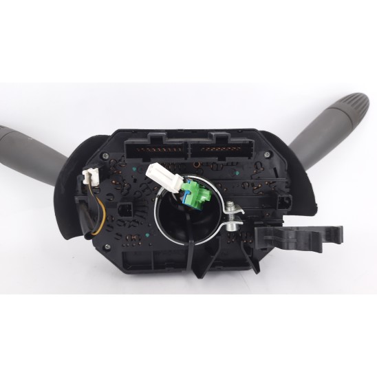 palancas del volante para FIAT Panda (3u) 1.2 (51 KW) BER. 5P/B/1242CC 735444632 palancas del volante para FIAT Panda (3u) 1.2 (51 KW) BER. 5P/B/1242CC 735444632