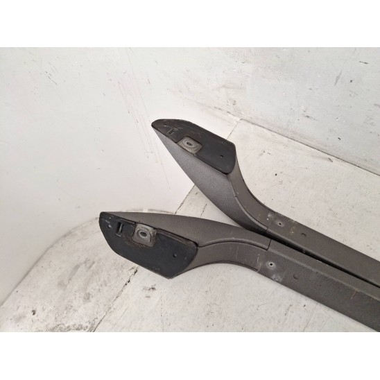 barre portatutto per mancorrente tetto per FIAT Panda (3u) 1.3 MJT 16V 4x4 DPF Ber. 5p/d/1248cc barre portatutto per mancorrente tetto per FIAT Panda (3u) 1.3 MJT 16V 4x4 DPF Ber. 5p/d/1248cc