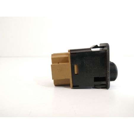 Headlight Height Adjustment Control for NISSAN Maxima Qx 2.0I V6 24V BER. 4P/B/1995CC 6 PIN Headlight Height Adjustment Control for NISSAN Maxima Qx 2.0I V6 24V BER. 4P/B/1995CC 6 PIN