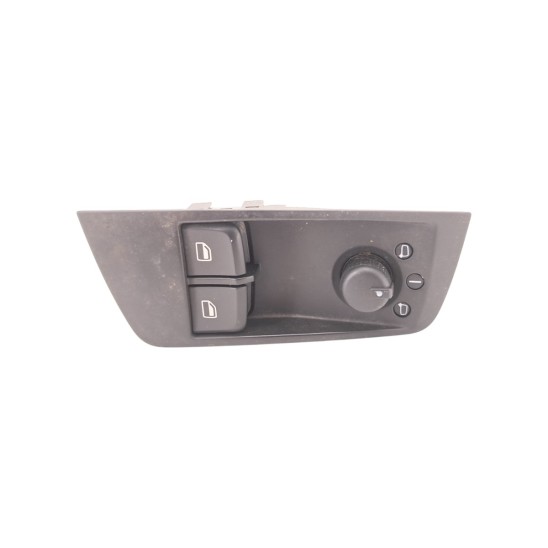 interruttore alzacristalli porta anteriore sinistro par AUDI A1 (8x) 1.2 TFSI (63Kw) Ber 3p/b/1197cc 8e0959565 interruttore alzacristalli porta anteriore sinistro par AUDI A1 (8x) 1.2 TFSI (63Kw) Ber 3p/b/1197cc 8e0959565