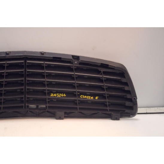 griglia para MERCEDES Classe E T-model (s211) 1.8 (200) Kompressor (120kw) 2WD Ber. 4p/b/1796cc. A2118800583 griglia para MERCEDES Classe E T-model (s211) 1.8 (200) Kompressor (120kw) 2WD Ber. 4p/b/1796cc. A2118800583