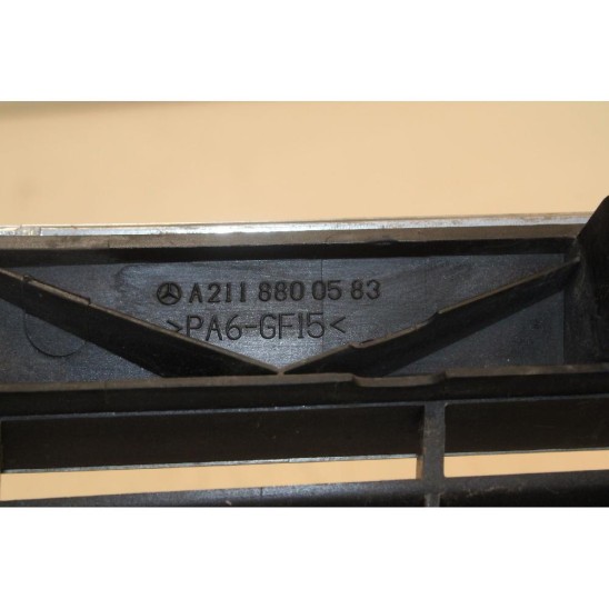 griglia para MERCEDES Classe E T-model (s211) 1.8 (200) Kompressor (120kw) 2WD Ber. 4p/b/1796cc. A2118800583 griglia para MERCEDES Classe E T-model (s211) 1.8 (200) Kompressor (120kw) 2WD Ber. 4p/b/1796cc. A2118800583