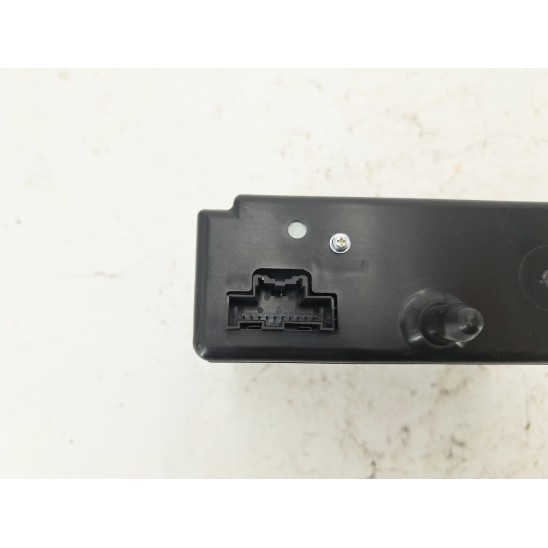 lettore cd e sistema navigatore satellitare para OPEL Insignia (g09) 2.0 CDTI (103Kw) 104gr. SW 5p/d/1956cc 1130006220c101 lettore cd e sistema navigatore satellitare para OPEL Insignia (g09) 2.0 CDTI (103Kw) 104gr. SW 5p/d/1956cc 1130006220c101