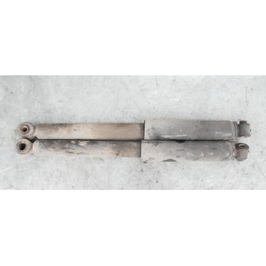 ammortizzatore posteriore par NISSAN Cabstar 3.0D KW110 - 150CV 2009 56200MB00B ammortizzatore posteriore par NISSAN Cabstar 3.0D KW110 - 150CV 2009 56200MB00B