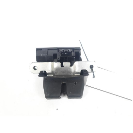 serratura portellone posteriore par FORD B-max (jk) 1.0 EcoBoost 1761865 serratura portellone posteriore par FORD B-max (jk) 1.0 EcoBoost 1761865