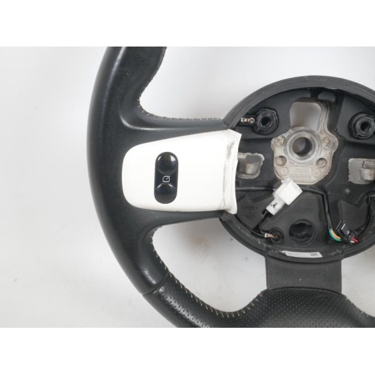 volante for RENAULT Twingo Iii (bcm) 2014>- 1.0 SCe 70 484007081R volante for RENAULT Twingo Iii (bcm) 2014>- 1.0 SCe 70 484007081R