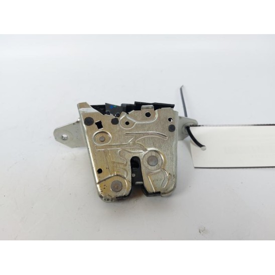 serratura portellone posteriore para MERCEDES Classe C (w205) A0997400600 serratura portellone posteriore para MERCEDES Classe C (w205) A0997400600