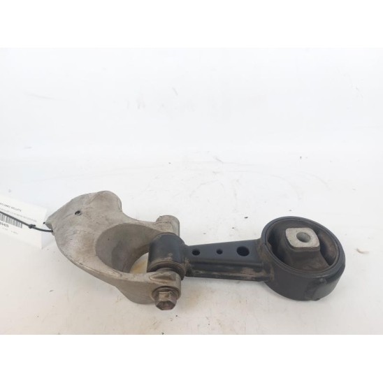 supporto del cambio par SUZUKI Ignis (mf) 2016>- 1191062R00000 supporto del cambio par SUZUKI Ignis (mf) 2016>- 1191062R00000