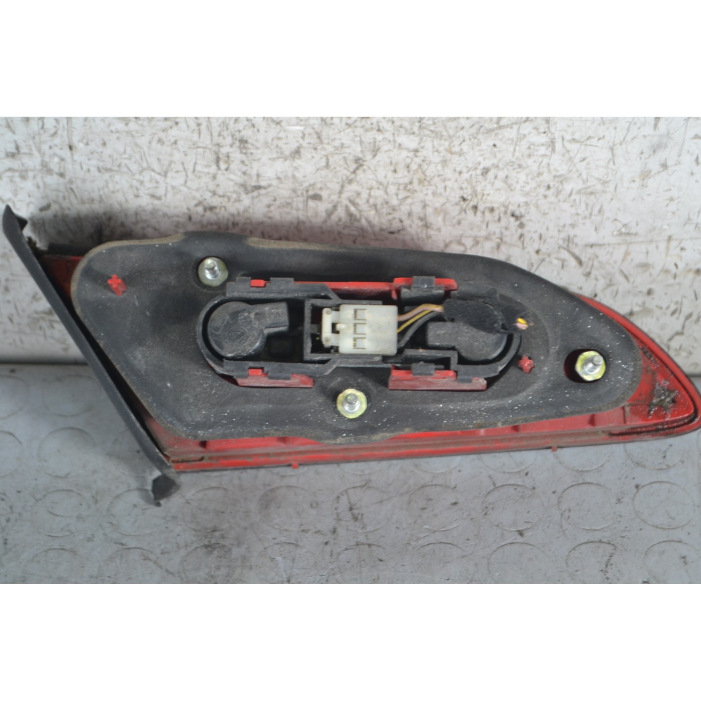 fanale stop posteriore interno dx fanale stop posteriore interno dx