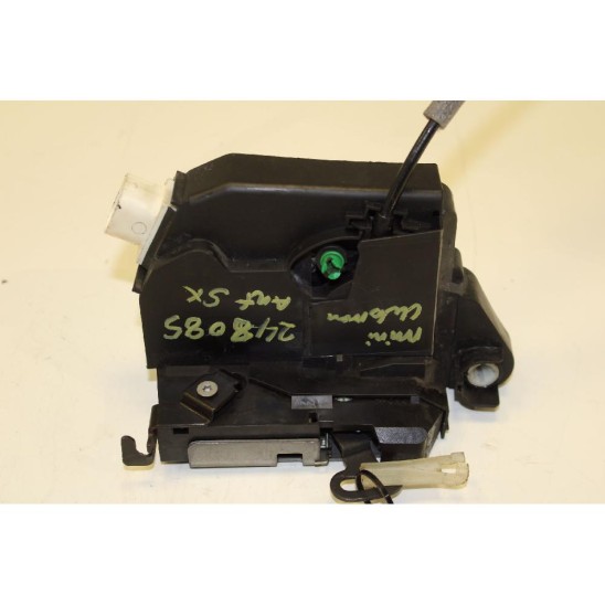 serratura porta anteriore sinistra per MINI Mini Clubman (r55) 1.4 16V One (70kw) SW 4p/b/1397cc 51200556768,0556768,51214350971,4350971,51214433804,4433804 serratura porta anteriore sinistra per MINI Mini Clubman (r55) 1.4 16V One (70kw) SW 4p/b/1397cc 51200556768,0556768,51214350971,4350971,51214433804,4433804