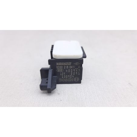 Sensor del airbag lateral izquierdo para RENAULT Modus 1a Serie 1.4 16V MNV 5P/B/1390CC 8200216041 Sensor del airbag lateral izquierdo para RENAULT Modus 1a Serie 1.4 16V MNV 5P/B/1390CC 8200216041