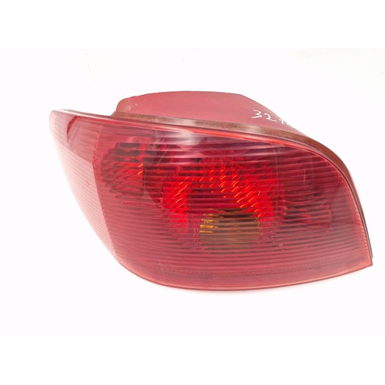 fanale posteriore sinistro for PEUGEOT 307 1.6 16V HDi FAP (80Kw) Ber. 5p/d/1560cc fanale posteriore sinistro for PEUGEOT 307 1.6 16V HDi FAP (80Kw) Ber. 5p/d/1560cc