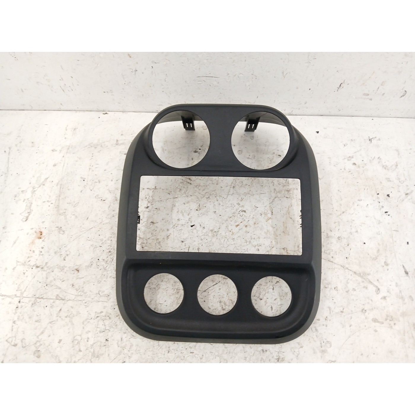 rivestimento centr. cruscotto rivestimento centr. cruscotto