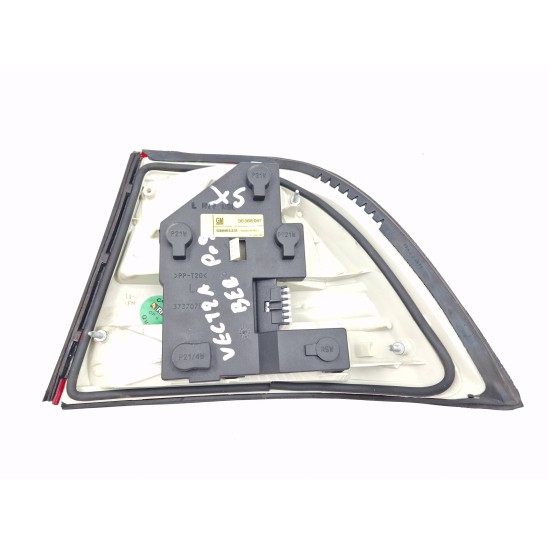 fanale posteriore sinistro for OPEL Vectra (j96) 1.6 16V Ber. 5p/b/1598cc 113348-B fanale posteriore sinistro for OPEL Vectra (j96) 1.6 16V Ber. 5p/b/1598cc 113348-B