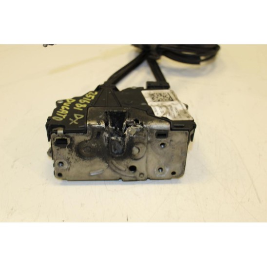 serratura della portiera posteriore destra par FIAT Ducato Autobús (250_, 290_) 2.2 16V MJT (74kw) d/2198cc (06>11<) serratura della portiera posteriore destra par FIAT Ducato Autobús (250_, 290_) 2.2 16V MJT (74kw) d/2198cc (06>11<)
