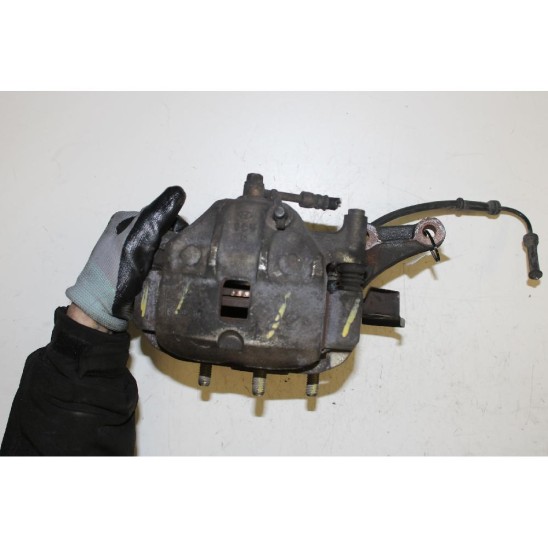 mozzo anteriore sinistro for HYUNDAI Getz (tb) 1.1 Ber. 5p/b/1086cc. mozzo anteriore sinistro for HYUNDAI Getz (tb) 1.1 Ber. 5p/b/1086cc.
