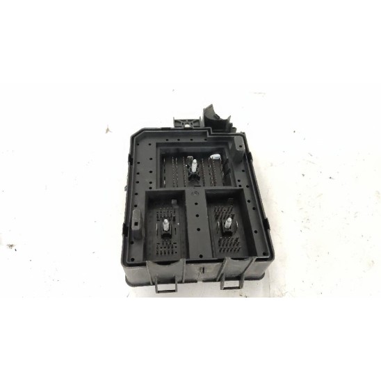modulo scatola fusibile for OPEL Corsa 1.4 (08, 68) 39117548 modulo scatola fusibile for OPEL Corsa 1.4 (08, 68) 39117548