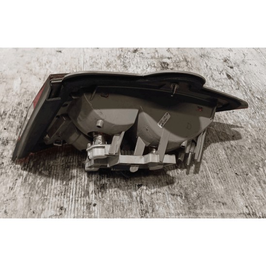 fanale posteriore sinistro par FORD Mondeo (ca2) 2.0 TDCi DPF SW 1486772 fanale posteriore sinistro par FORD Mondeo (ca2) 2.0 TDCi DPF SW 1486772