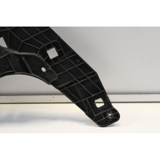 supporto faro destro para PORSCHE Macan (19>) 2.0 16V Turbo (185kw) 4WD Suv 5p/b/1984cc 95B941122F,MadeinGermany,141500046400 supporto faro destro para PORSCHE Macan (19>) 2.0 16V Turbo (185kw) 4WD Suv 5p/b/1984cc 95B941122F,MadeinGermany,141500046400