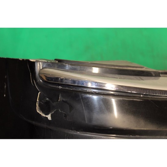paraurti posteriore par CHRYSLER 300 C (lx, Le) 3.0 V6 CRD (160kw) Ber. 4p/d/2987cc paraurti posteriore par CHRYSLER 300 C (lx, Le) 3.0 V6 CRD (160kw) Ber. 4p/d/2987cc