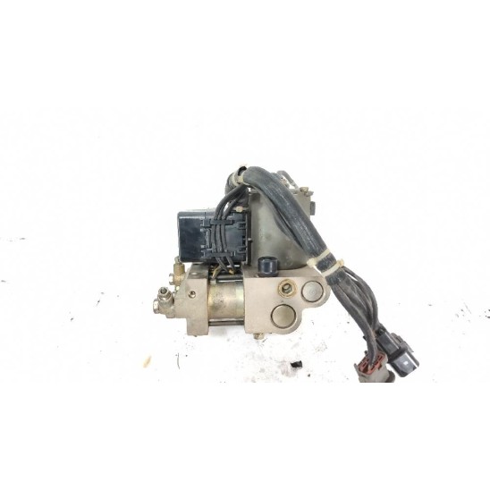 pompa abs par MITSUBISHI Eclipse I (d2_a) 2.0 i 16V (D22A, D27A) MB895364
