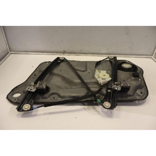 alzacristalli anteriore sinistro par VOLKSWAGEN Bora (1j2) 1.9 TDI (96kw) Ber. 5p/d/1896cc. 1C1959801A alzacristalli anteriore sinistro par VOLKSWAGEN Bora (1j2) 1.9 TDI (96kw) Ber. 5p/d/1896cc. 1C1959801A