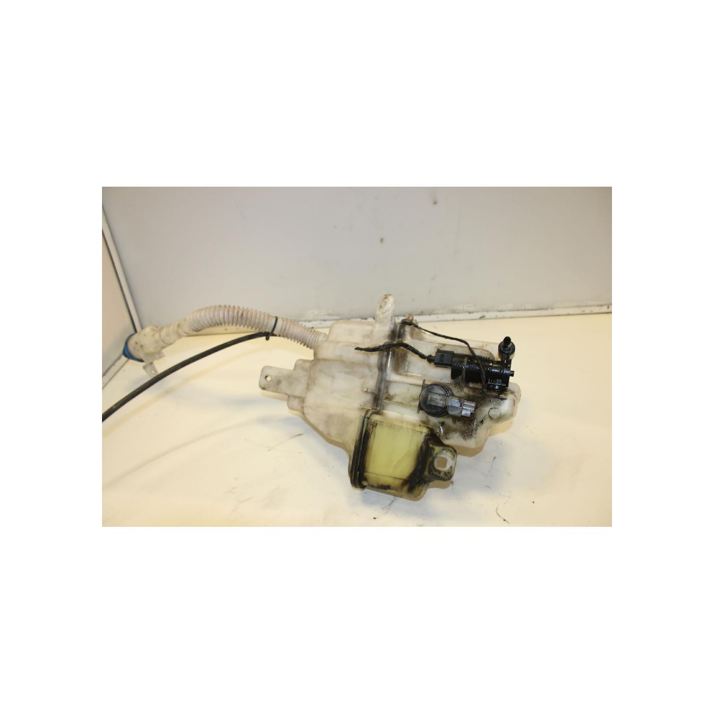 serbatoio liquido tergicristalli serbatoio liquido tergicristalli