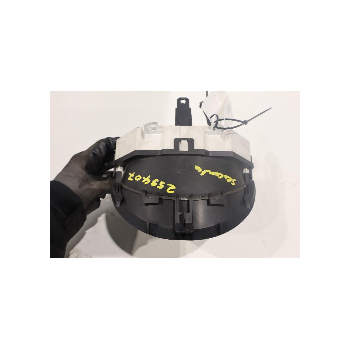 quadro strumenti quadro strumenti