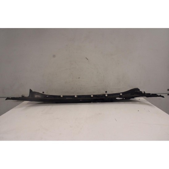 coperchio parabrezza par FORD Ka (ru8) 1.2 8V (51kw) Ber. 3p/b/1242cc 735456303 coperchio parabrezza par FORD Ka (ru8) 1.2 8V (51kw) Ber. 3p/b/1242cc 735456303