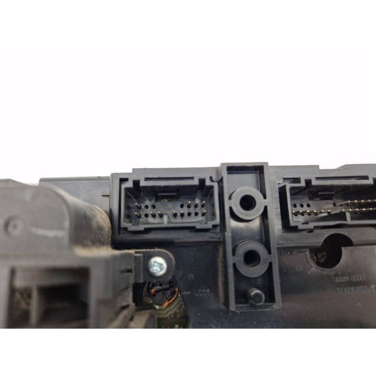 blocco comando climatizzazione per VOLVO V70/xc70 2.4 D5 20V (120Kw) SW 5p/d/2401cc blocco comando climatizzazione per VOLVO V70/xc70 2.4 D5 20V (120Kw) SW 5p/d/2401cc