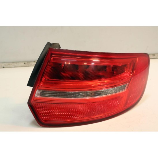 faro posteriore destro par AUDI A3 (8p1) 2.0 16V TDI (103kw) Ber. 5p/d/1968cc. 8P4945096E,LLG401,714021930802 faro posteriore destro par AUDI A3 (8p1) 2.0 16V TDI (103kw) Ber. 5p/d/1968cc. 8P4945096E,LLG401,714021930802