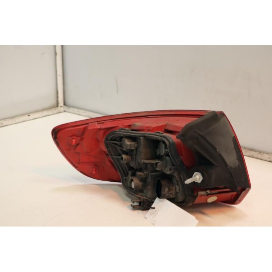 faro posteriore destro par AUDI A3 (8p1) 2.0 16V TDI (103kw) Ber. 5p/d/1968cc. 8P4945096E,LLG401,714021930802 faro posteriore destro par AUDI A3 (8p1) 2.0 16V TDI (103kw) Ber. 5p/d/1968cc. 8P4945096E,LLG401,714021930802