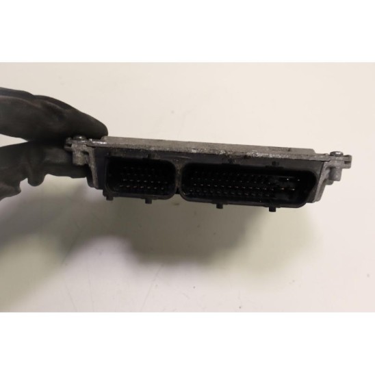 centralina pompa iniezione per VOLKSWAGEN Fox Fastback (5z1, 5z3, 5z4) 1.2 6V (40kw) Ber. 3p/b/1198cc 5WP4050404 centralina pompa iniezione per VOLKSWAGEN Fox Fastback (5z1, 5z3, 5z4) 1.2 6V (40kw) Ber. 3p/b/1198cc 5WP4050404