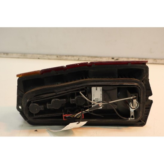 fanale posteriore sinistro per FIAT Duna (146_) 1.7 TD Fur. /d/1698cc. 7749995 fanale posteriore sinistro per FIAT Duna (146_) 1.7 TD Fur. /d/1698cc. 7749995