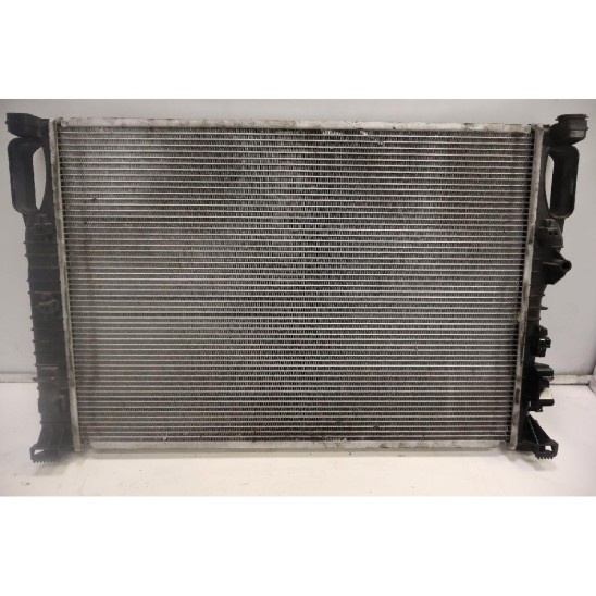 radiatore par MERCEDES Cls (c219) 3.5 V6 (200kw) (350) Ber. 4p/b/3498cc 2115003402 ,A2115003402 radiatore par MERCEDES Cls (c219) 3.5 V6 (200kw) (350) Ber. 4p/b/3498cc 2115003402 ,A2115003402