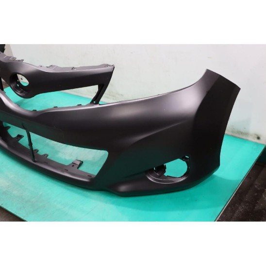 paraurti anteriore par TOYOTA Yaris (_p13_) 1.0 12V (51kw) Ber. 3p/b/998cc 47 paraurti anteriore par TOYOTA Yaris (_p13_) 1.0 12V (51kw) Ber. 3p/b/998cc 47