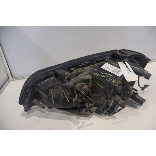 proiettore anteriore destro per BMW X5 (e53) 3.0 D. FSW 5p/d/2926cc. proiettore anteriore destro per BMW X5 (e53) 3.0 D. FSW 5p/d/2926cc.