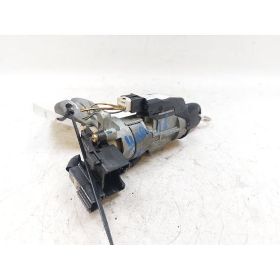 cilindro accensione per TOYOTA Yaris I (p1) 897830D010 cilindro accensione per TOYOTA Yaris I (p1) 897830D010