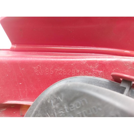 faro posteriore destro per PEUGEOT 208 (a9) 51833630 faro posteriore destro per PEUGEOT 208 (a9) 51833630