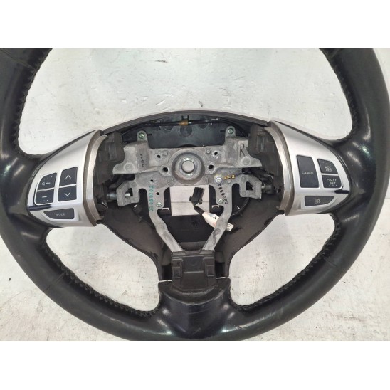 volante par CITROEN C-crosser 2.2 HDi (115Kw) FAP Suv 5p/d/2179cc volante par CITROEN C-crosser 2.2 HDi (115Kw) FAP Suv 5p/d/2179cc