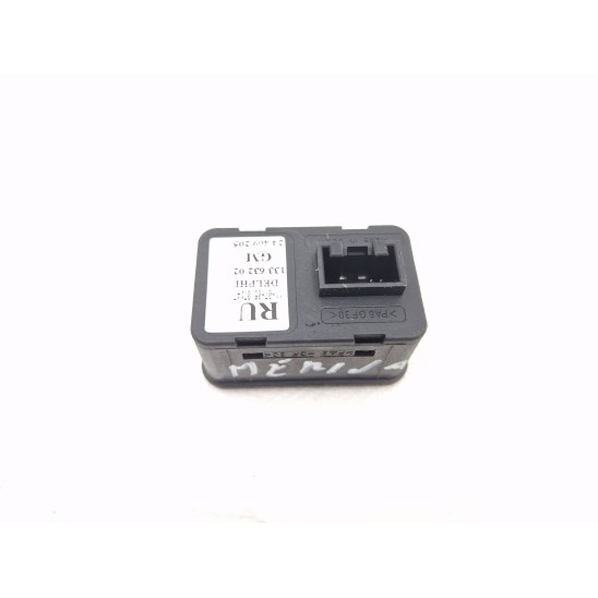 blocco comandi alzacristalli par OPEL Meriva (x03) 1.7 16V CDTI Mnv 5p/d/1686cc 13363202