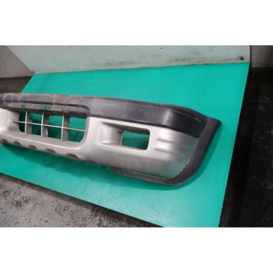 paraurti anteriore per OPEL Frontera B (u99) 2.2 16V DTI S.W. 5p/d/2171cc. paraurti anteriore per OPEL Frontera B (u99) 2.2 16V DTI S.W. 5p/d/2171cc.