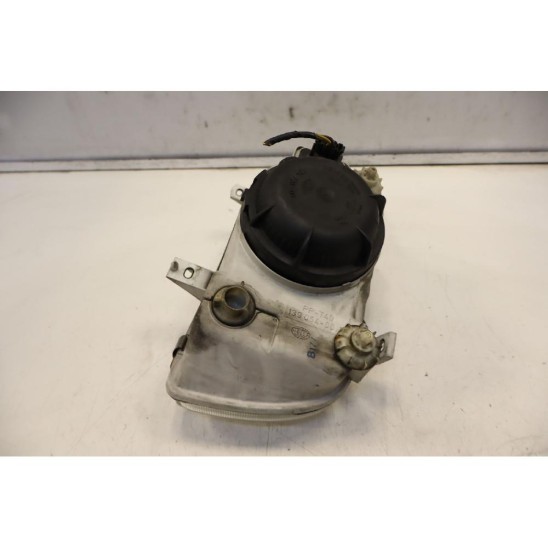proiettore anteriore destro for VOLKSWAGEN Vento (91>98<) 1.6 Ber. 4p/b/1598cc. 13905400 proiettore anteriore destro for VOLKSWAGEN Vento (91>98<) 1.6 Ber. 4p/b/1598cc. 13905400