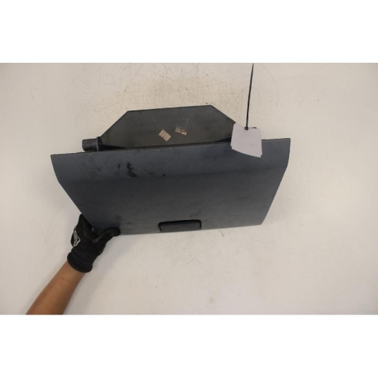 cassetto portaoggetti para FORD Transit Autobús (fd_ _, Fb_ _, Fs_ _, Fz_ _, Fc_ _) 2.4 TDCI (85Kw) d/2402cc (Trazione Post.) Ford,6C11V06024A