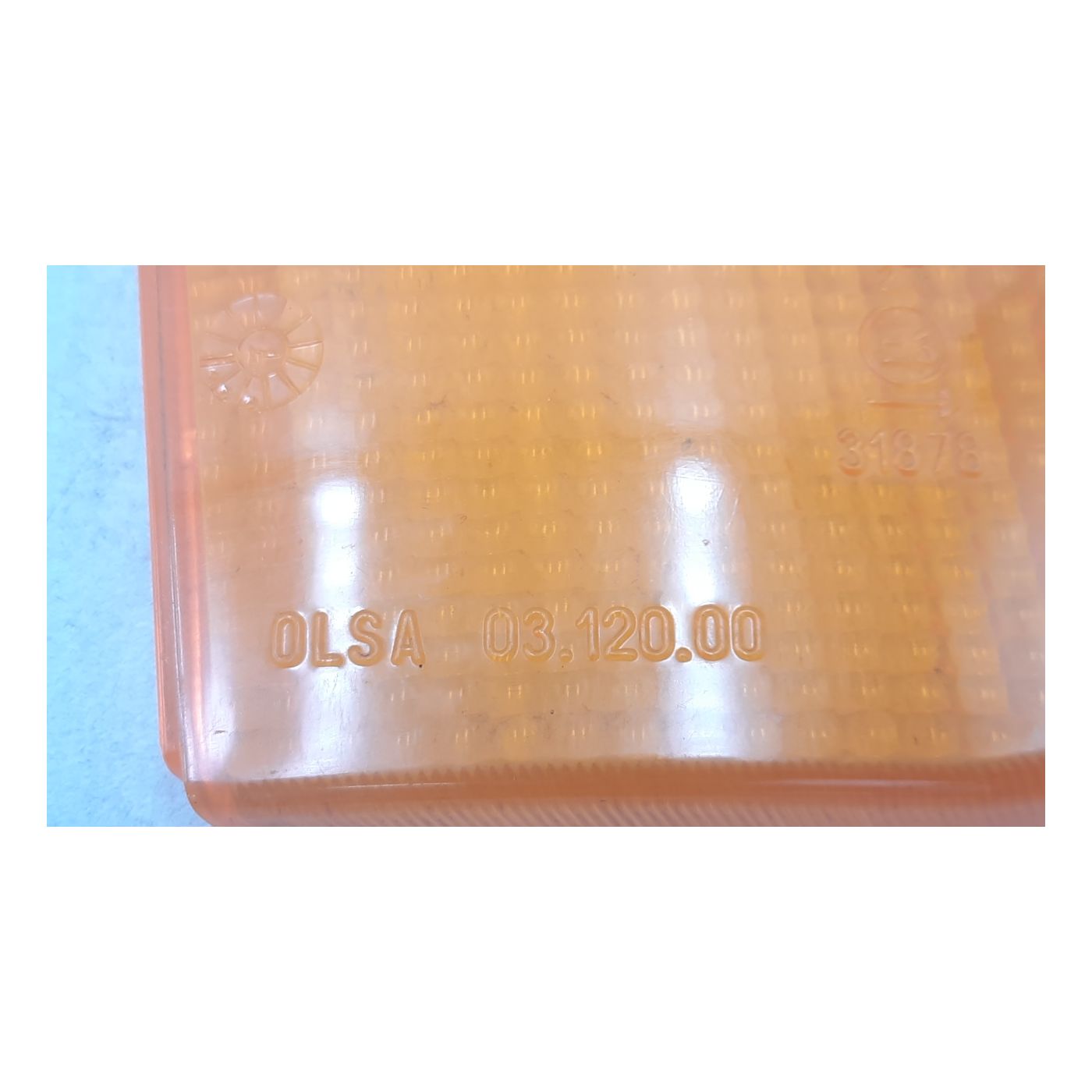 Clear Right Rear Direction Indicator Clear Right Rear Direction Indicator