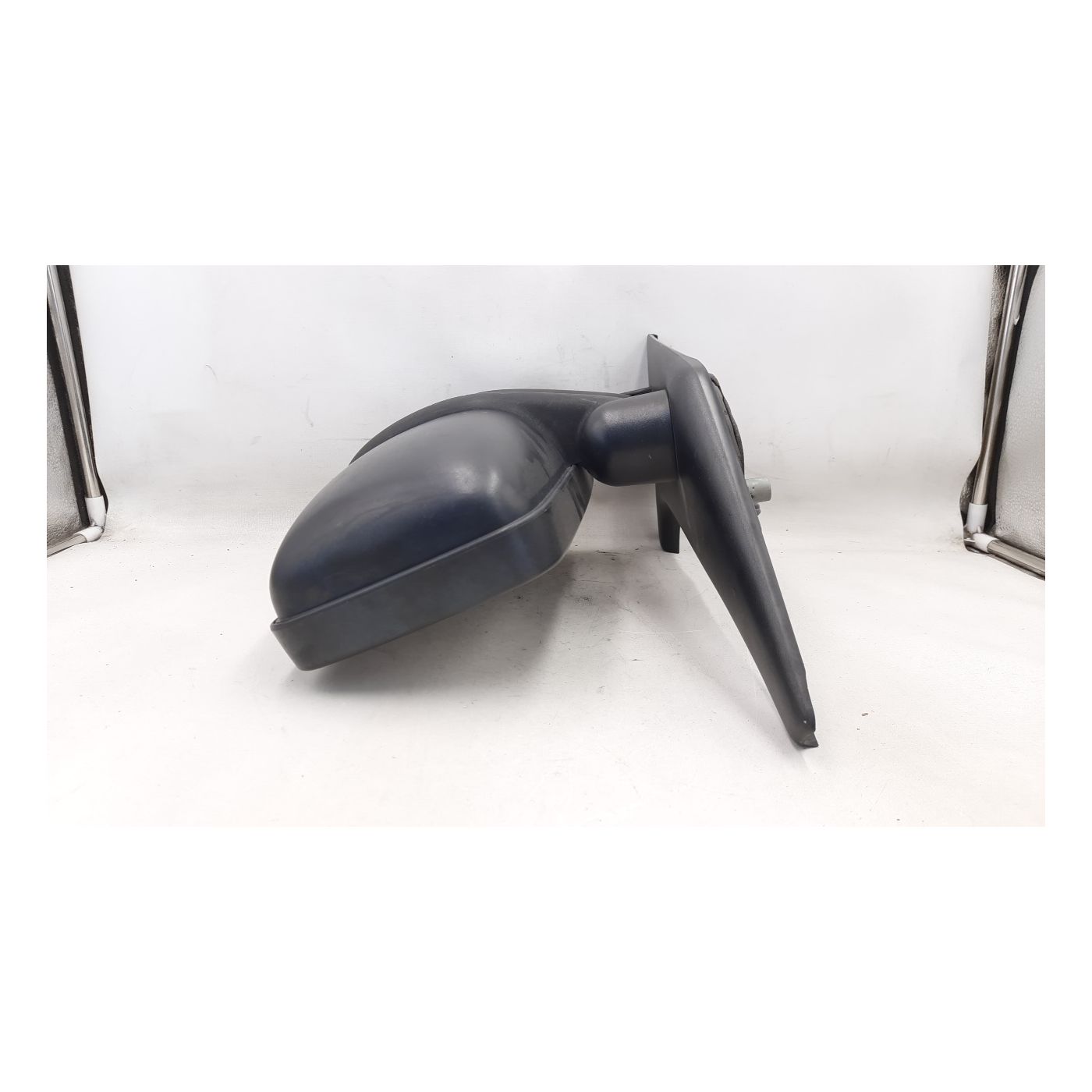 Left Exterior Rearview Mirror Left Exterior Rearview Mirror