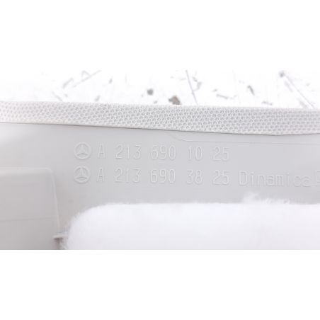 Moldura interior del montante derecho de la puerta trasera para MERCEDES-BENZ Classe E 200 BER 4P/B/1991CC A2136901025 Moldura interior del montante derecho de la puerta trasera para MERCEDES-BENZ Classe E 200 BER 4P/B/1991CC A2136901025
